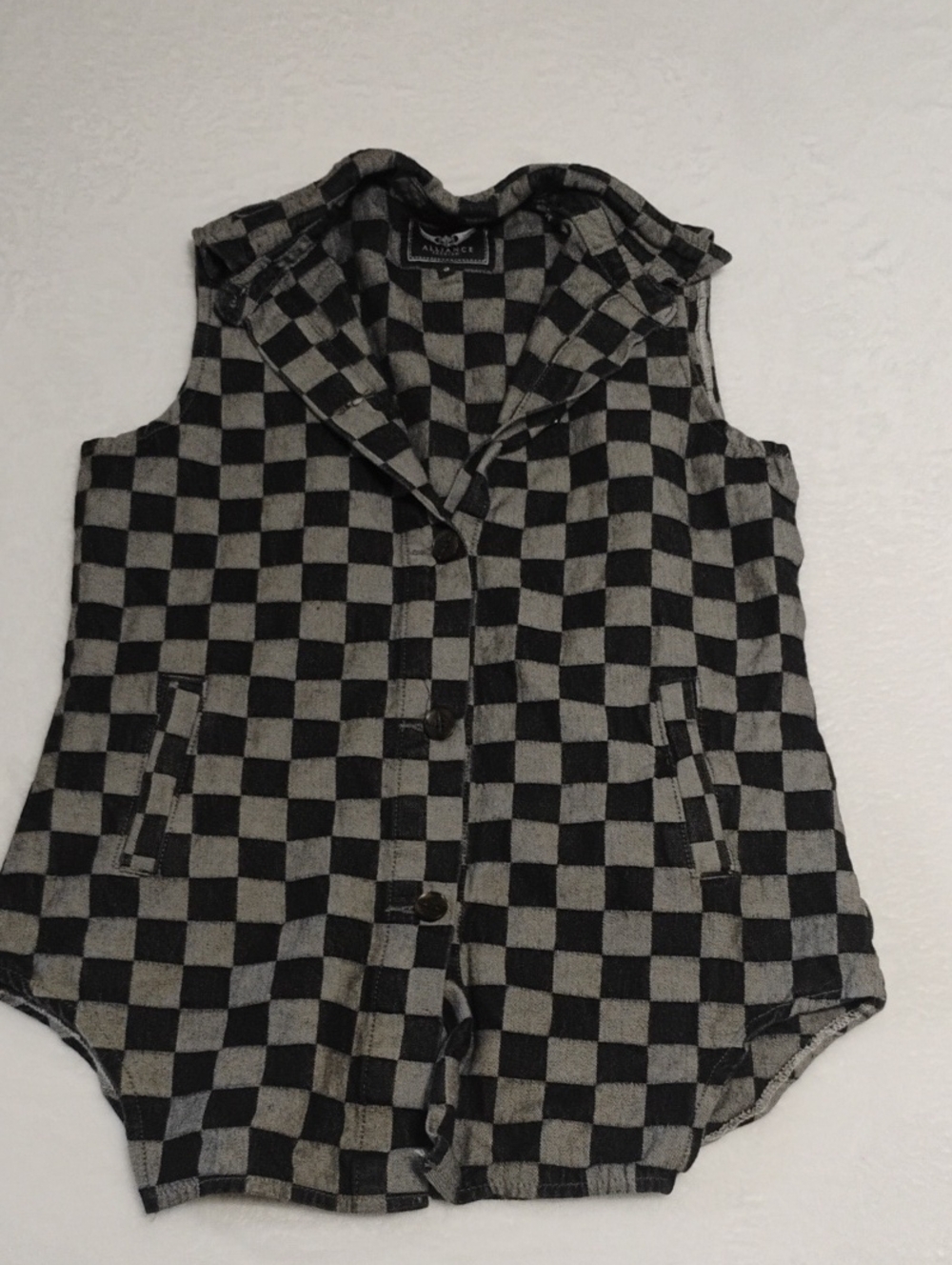 Checkerboard Sleeveless Vest - Black & Gray
